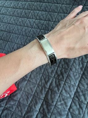 Labelle Brown Crocodile Leather Sterling Silver Cuff Bracelet Alligator Small